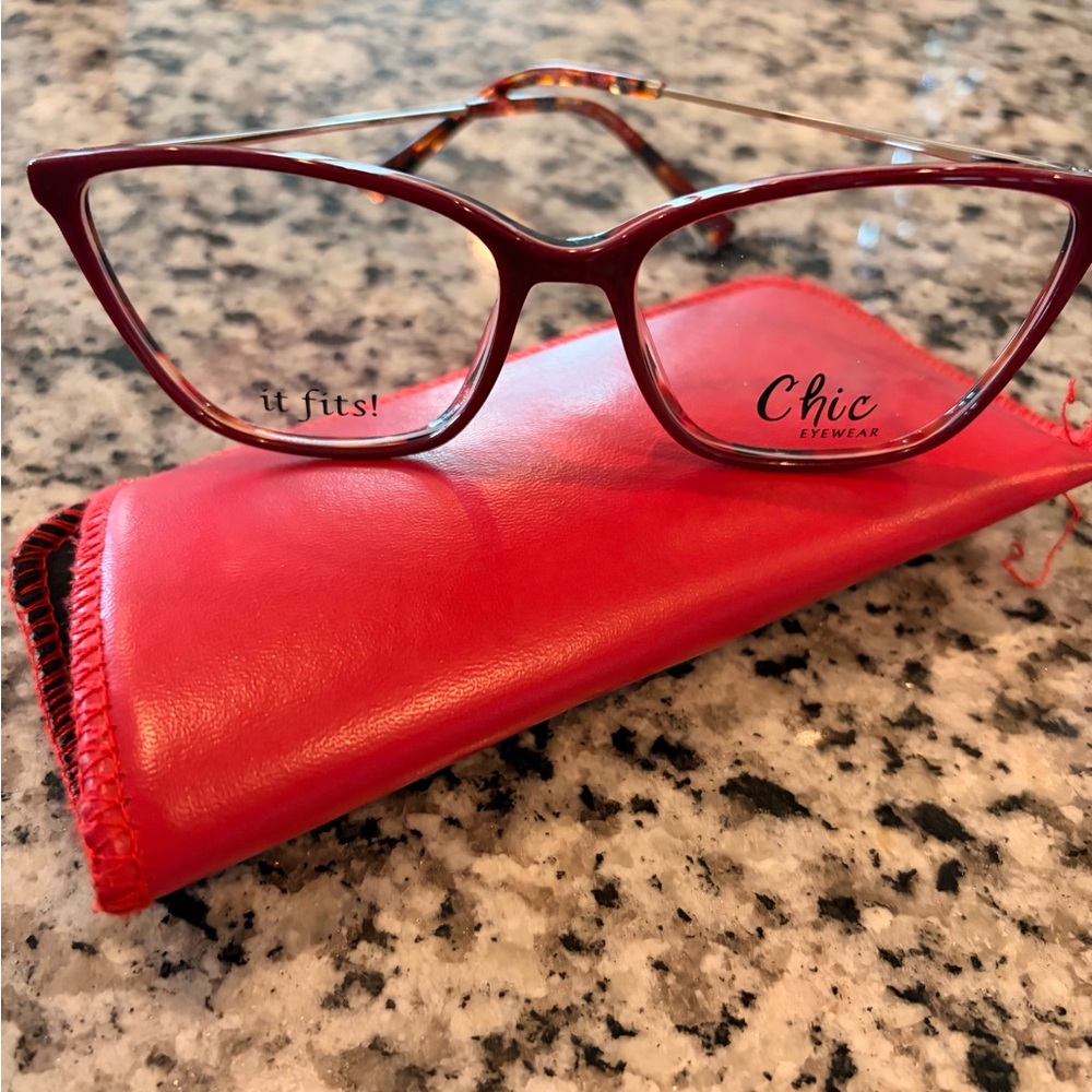Chic Red Women's Glasses